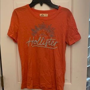 Coral Hollister Women’s Graphic Tee